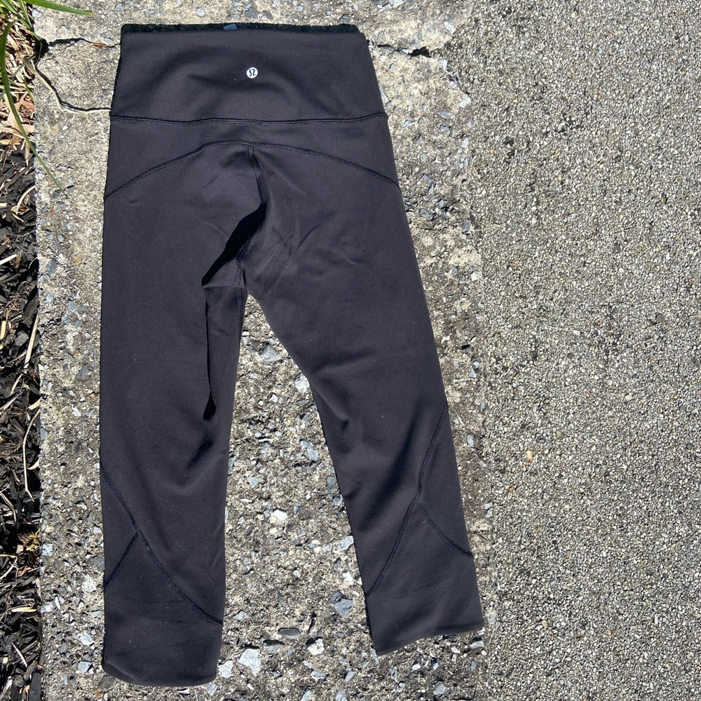 Lululemon In Movement CROP leggings